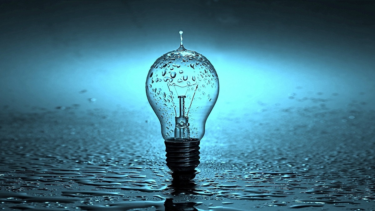 Lampadina bagnata